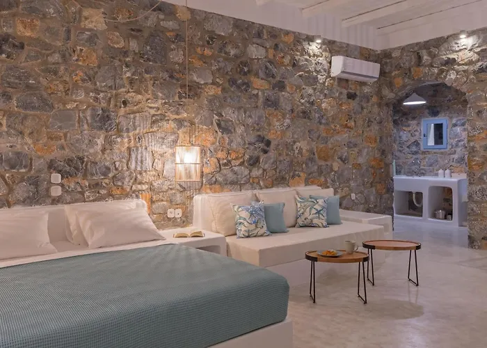 Nisides Suites